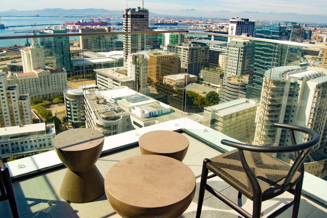 16 On Bree Luxury Studio Apartment With City Mountain Sea Views Cape Town Dış mekan fotoğraf