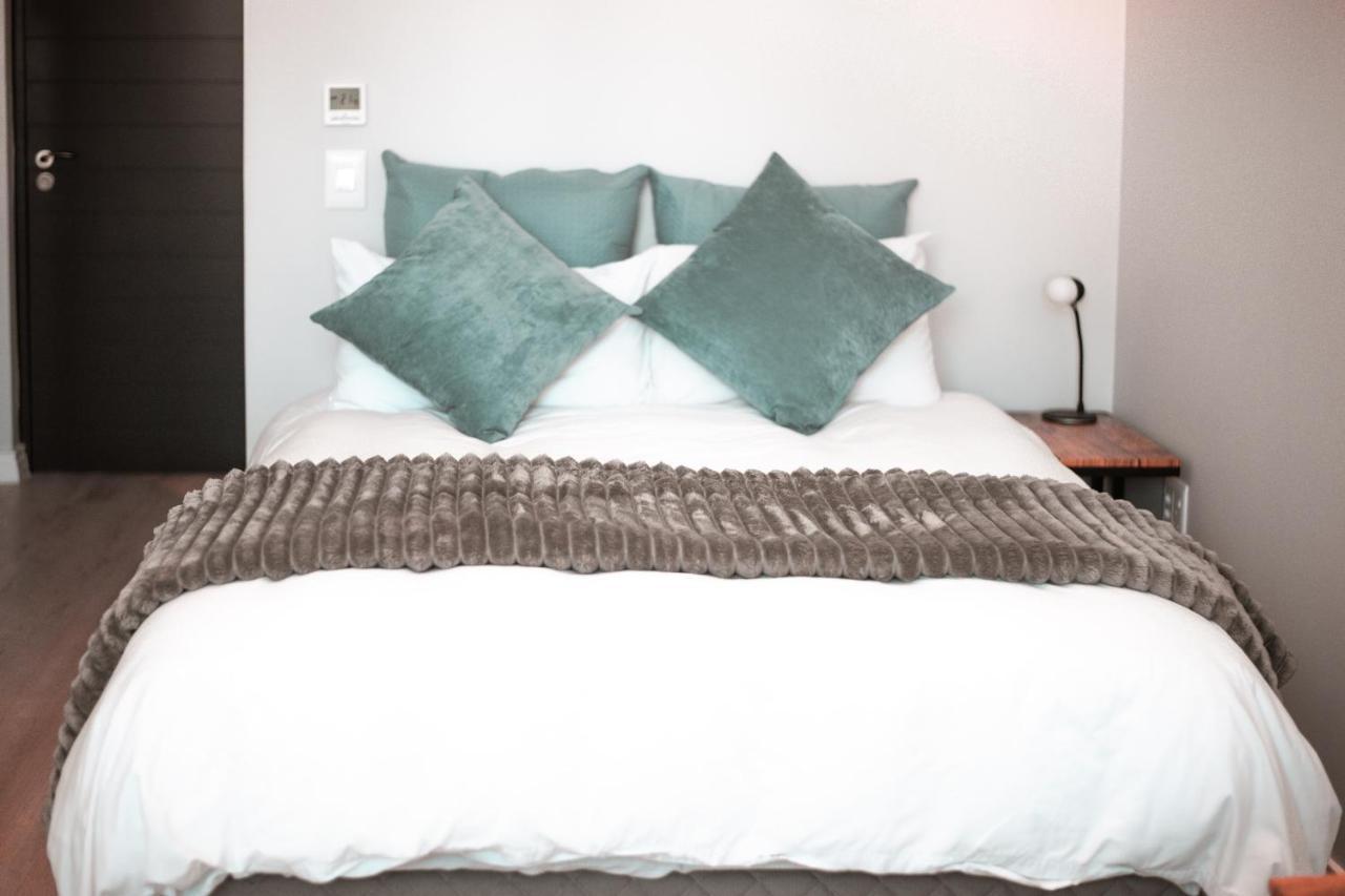 16 On Bree Luxury Studio Apartment With City Mountain Sea Views Cape Town Dış mekan fotoğraf