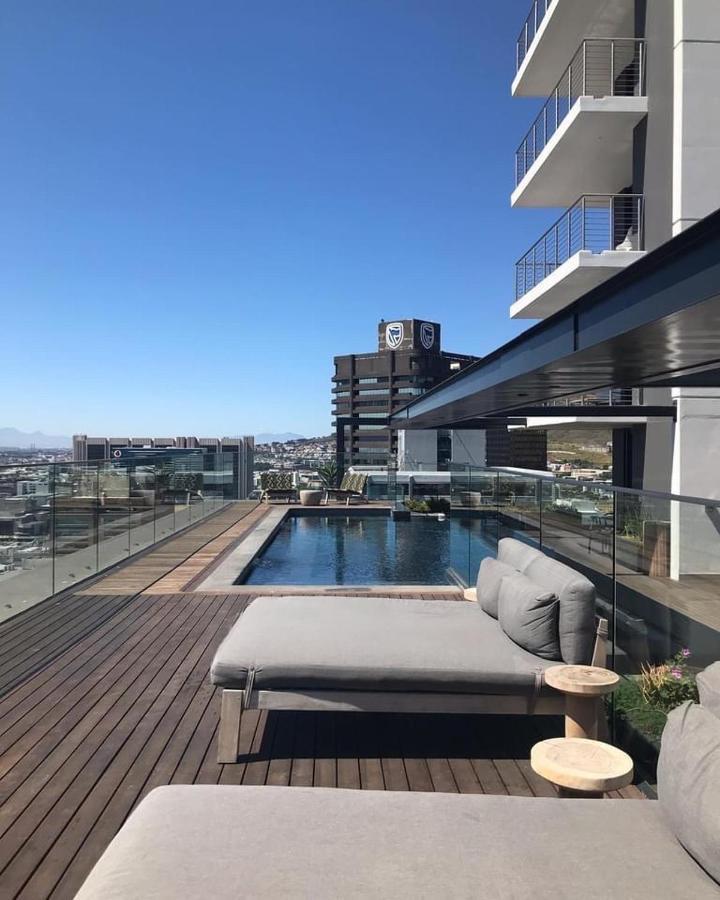 16 On Bree Luxury Studio Apartment With City Mountain Sea Views Cape Town Dış mekan fotoğraf
